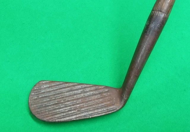 ANTIQUE HICKORY WOOD Shaft Thos. Wilson Plus Success Baxpin Mashie Niblick $29.99