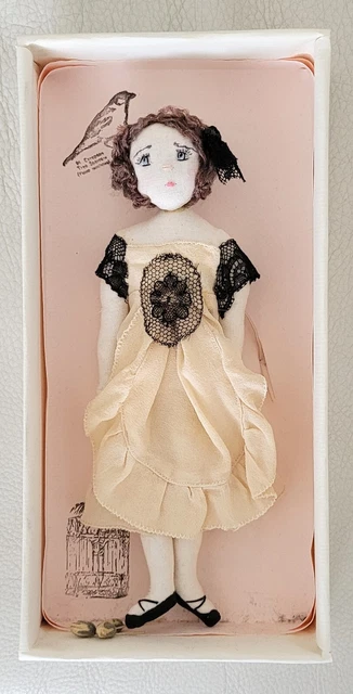 Poupée D'artiste De Collection Faite Main Par Cécilefarfalous - 19 Cm