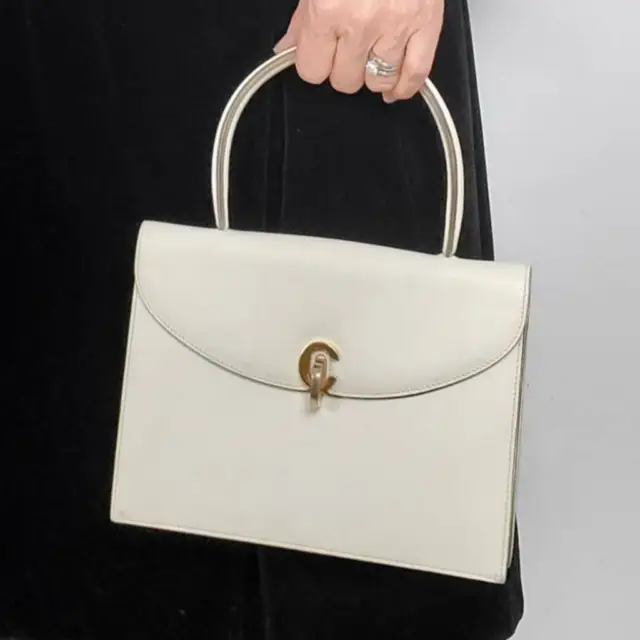 Vintage Christian Dior Womens Accordion Handbag Ivory Leather Top Handle France