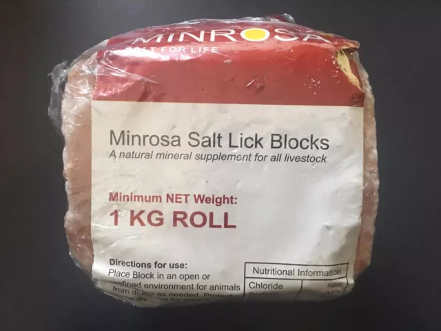 Minrosa Salt Lick 1kg - Salt Block Suitable for Animals