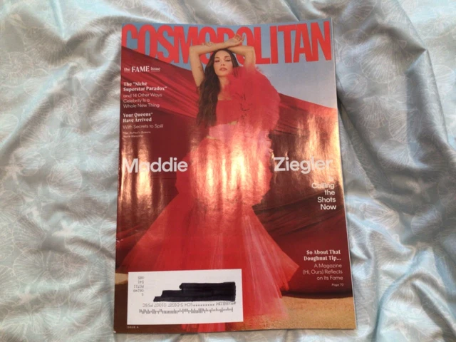 COSMOPOLITAN MAGAZINE 2022 Issue 4 Apr Maddie Ziegler AS IS Game Issue