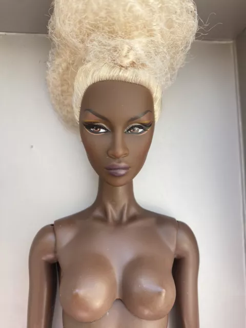 Integrity Toys Fashion Royalty Divining Beauty Nu Fantasy Adele Makeda ~ nude