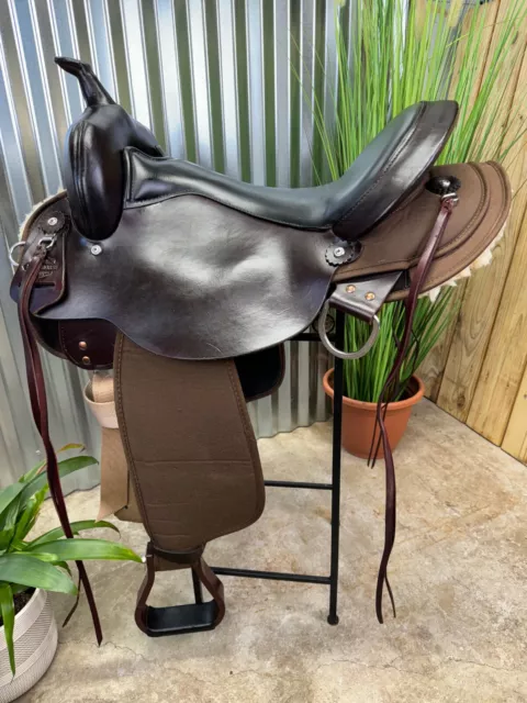 17" Circle Y High Horse El Campo Gaited Western Trail Saddle #6970  ~ Used 6X