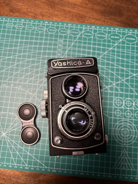 Yashica -A  Camera TLR 120 Film Medium Works Great