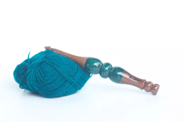 Elegant Rosewood and Blue Resin Crochet Hooks Set by VoXo International
