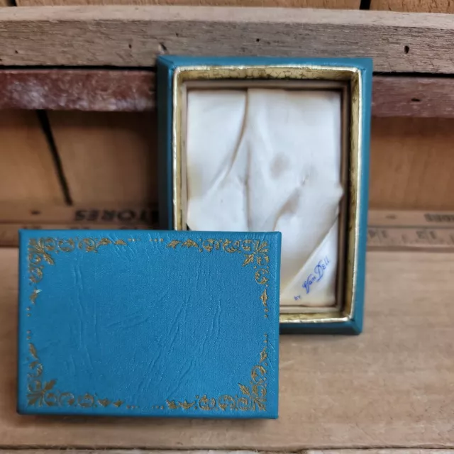 VIntage Van Dell Jewelry Box ONLY 2 Piece for Earrings with Original Price Tag