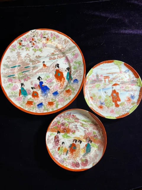 Japanese Vintage Geisha Kutani Porcelain Antique Plates 3 piece set