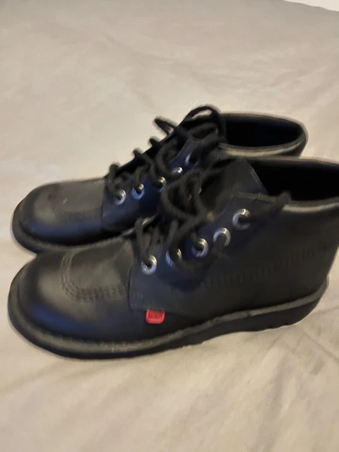 Kickers size deals 7 womens