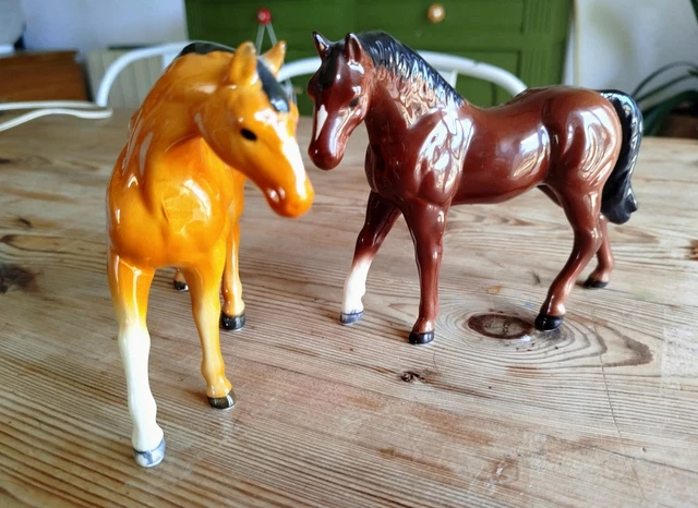 Lot De 4 Cuivres En Porcelaine Vintage - Décoration Murale Cheval & Voiture