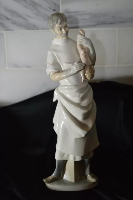 Vintage Lladro "Obstetrician" Doctor With Baby Figurine #4763 14"