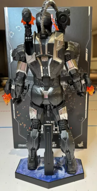 Hot Toys The Punisher War Machine Armor 1/6 Scale VGM33-D28 3
