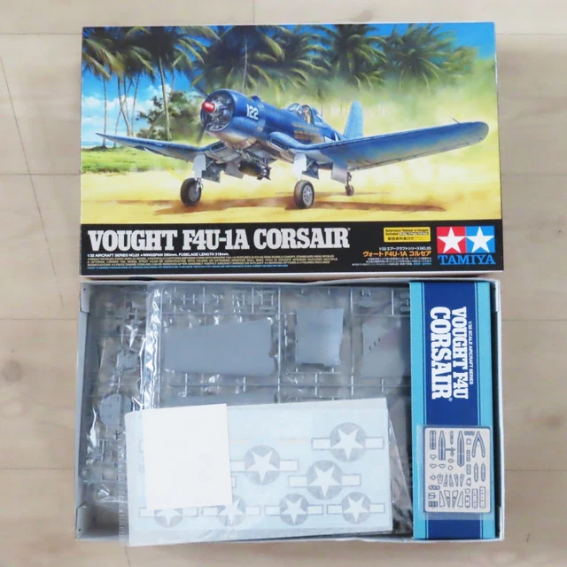 60325, Tamiya , 1 / 32 Vought F4U-1A Corsair
