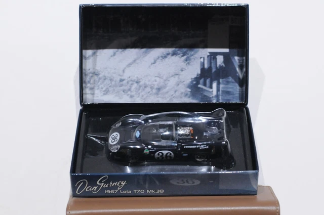 Amazon.co.jp: 貴重 GMP製1／43 ペンスキー チーム ローラ