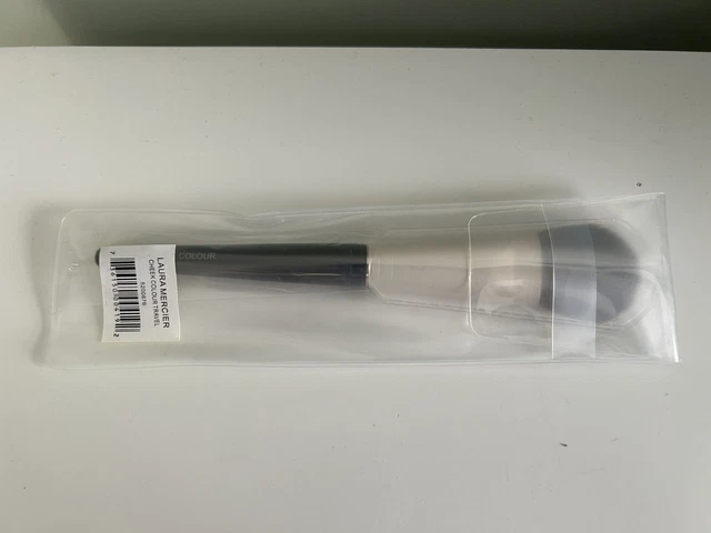 Laura Mercier Cheek Colour Brush - Travel Length, NEW Laura Mercier Cheek Colour Brush - Travel Length, NEW