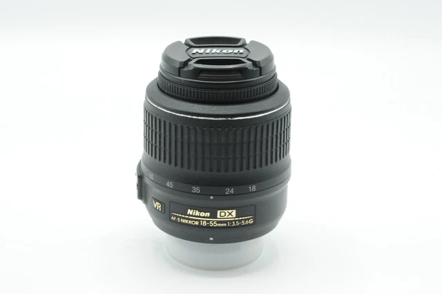 Lente Nikon Nikkor AF-S 18-55 mm f3,5-5,6 G VR DX AFS #086
