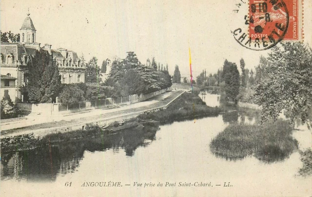 CPA 16 Angoulême – Vue Sur La Charente Et Faubourg De L'Houmeau (années 1900)