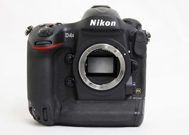 Nikon D D4s 16.2MP DSLR Digital SLR Camera Body from Japan [EX+++]