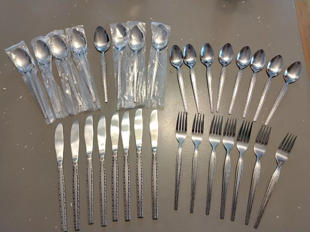 31 Pcs Rogers Co Stainless ENSENADA Korea Flatware Scroll   Nice!