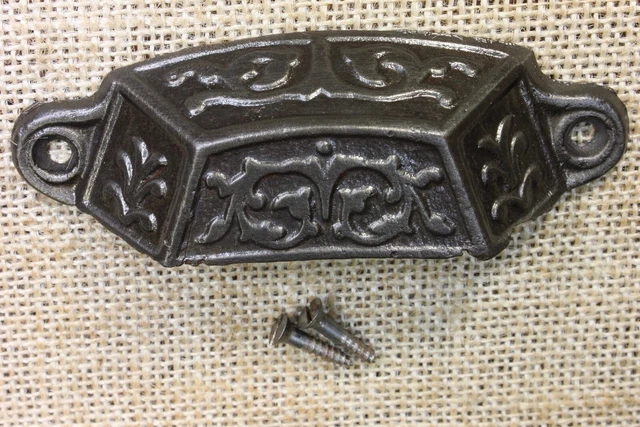  Old Bin Pull Drawer Handle Vintage 3 7/8” Rustic Cast Iron Ferns Leaves Vintage