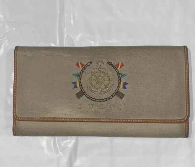 Vintage Gucci Wallet Women's Bifold Wallet  Limited Edition Discontinued 70s