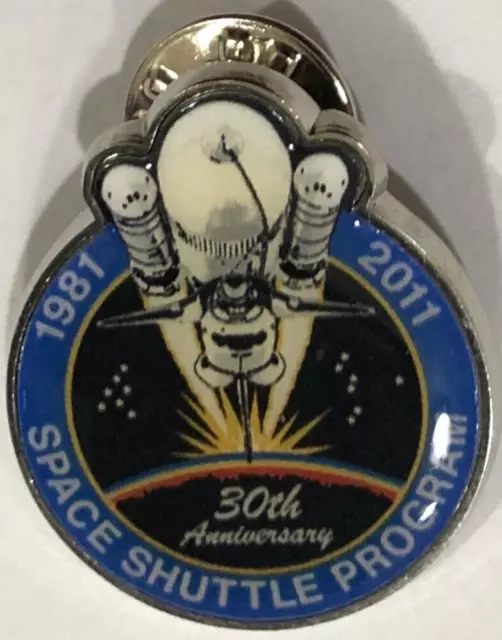 Boeing / 30Th Anniversary Pin Containing Flown Sts Mission Metal In Issued Bag