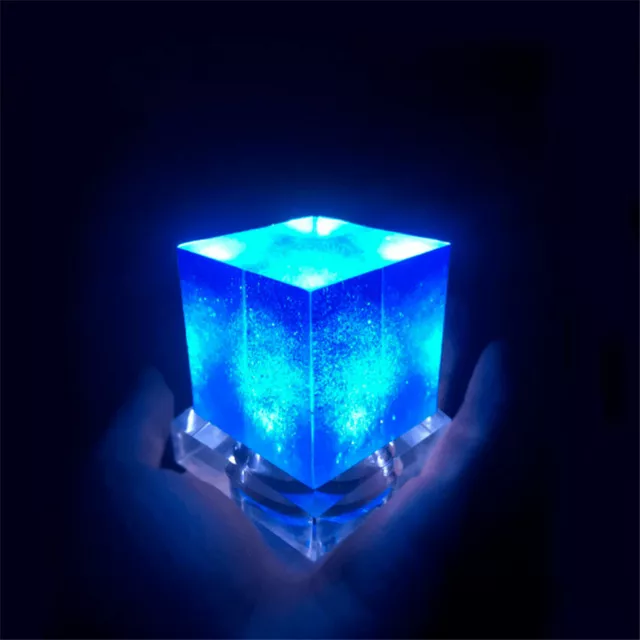 Marvel Avengers Tesseract LED light Model Cosplay Props Collection Night Light