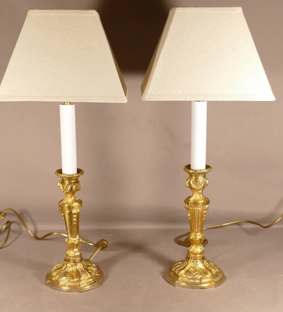 Paire De Lampes En Bronze Doré De Style Louis XIV, époque XIX ème