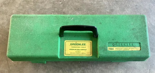 Used Greenlee 7304 Knockout Punch and Die Set for 2-1/2" to 4" Conduit Size