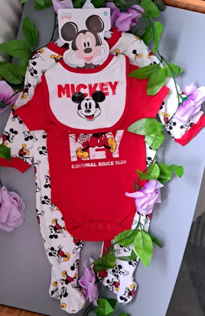 Baby Boy 6-9 Months BNWT Disney Mickey Mouse Supersoft Set