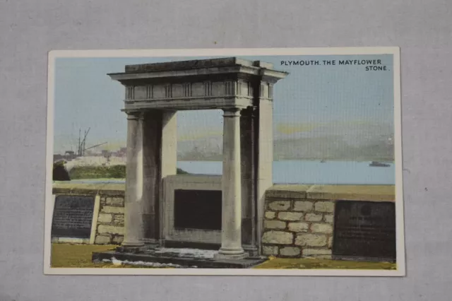 Postcard Plymouth Devon England The Mayflower Stone Unposted