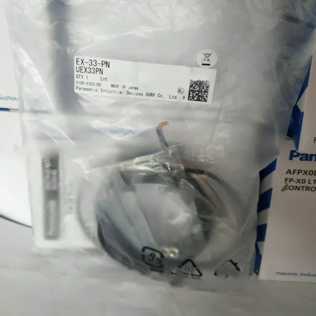 1PC New Panasonic Photoelectric sensor EX-33-PN Free Shipping