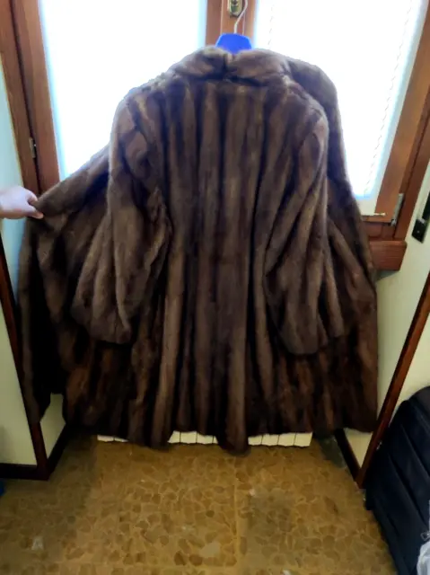 Cappotto Lungo  in Pelliccia di Visone usata