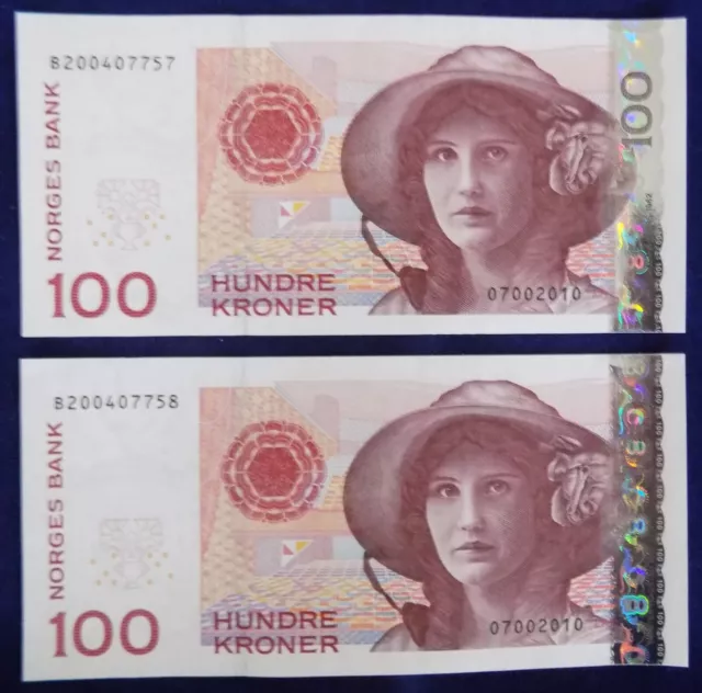 Norway 2010 100 Kroner Banknote, Consecutive Pair, UNC (Ref. b1155)