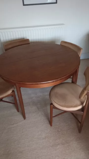 Table G Plan Round Teak Dining Extends 4 Chairs MCM Vintage Retro Collector Core