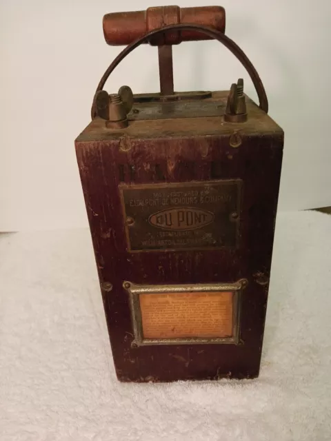 Antique Dupont Blasting Machine No 2 Dynamite Detonator