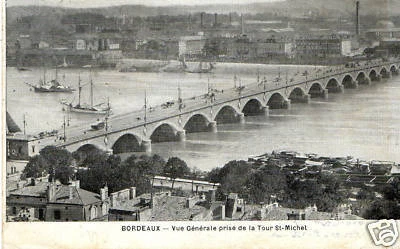 CPA 33 BORDEAUX  vue générale prise de la tour st michel