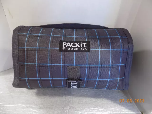 PACKIT Freezable Foldable Gel Lunch Bag Cooler - NO ICE NEEDED - NEVER USED PACKIT Freezable Foldable Gel Lunch Bag Cooler - NO ICE NEEDED - NEVER USED