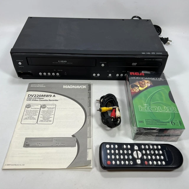 MAGNAVOX DV220MW9 A DVD/VCR VHS Combo 4 Head W/Remote, Cables & Manual