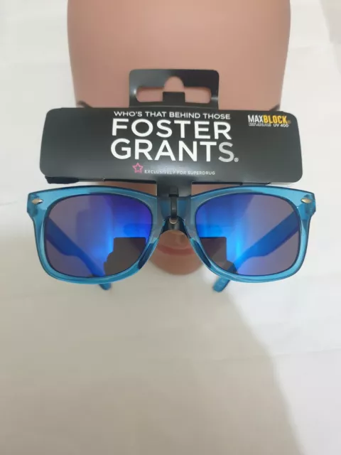 Foster Grants Kids/Teens blu Sunglasses 100% UVA-UVB Protection brand new