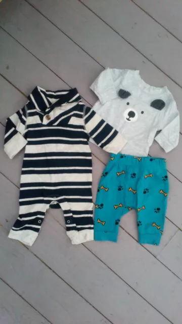 Old Navy baby clothes bundle size 0-3 months