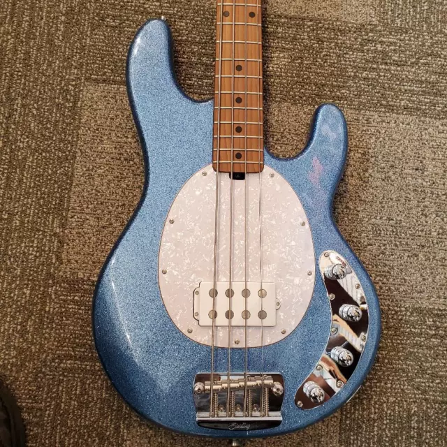 Musicman Sterling Stingray (Roc034531)