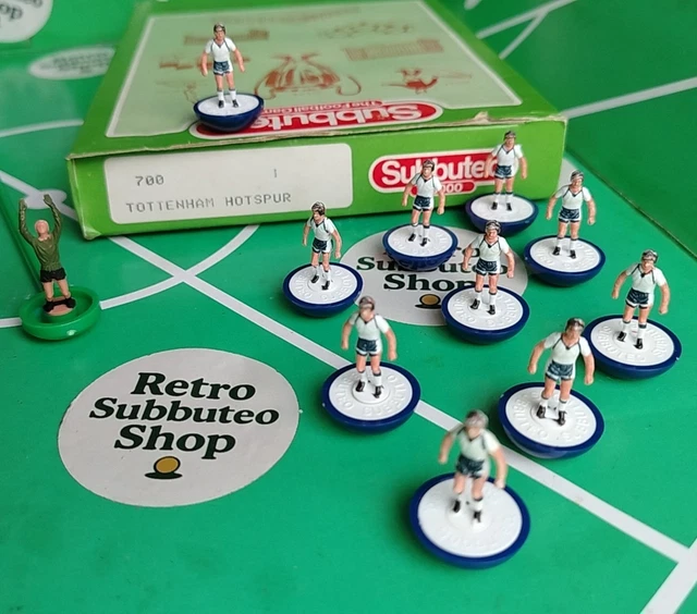 Subbuteo Football Team Set (Claret/ Blue