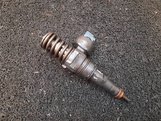 0414720039 injecteur pour VOLKSWAGEN GOLF IV 1.9 TDI 2000 038130073AL 1651408