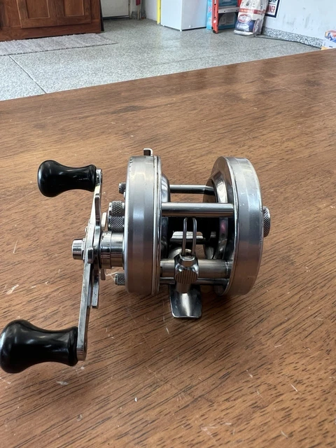 ABU GARCIA AMBASSADEUR Bait Reel 4500CS POPEYE SPECIAL 1 OF