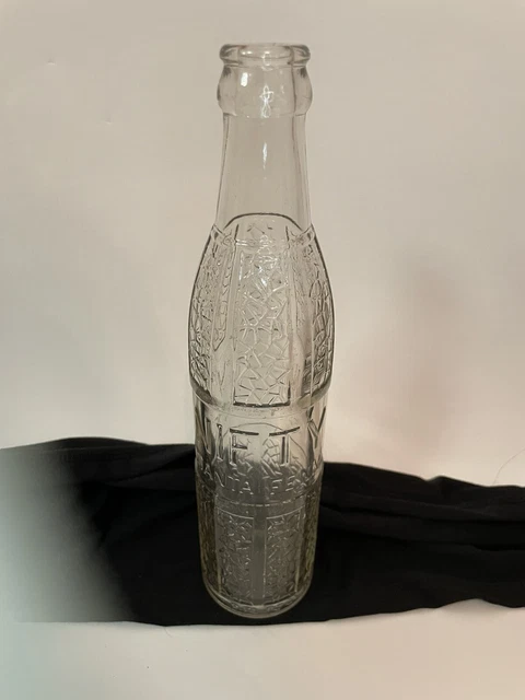 Santa Fe, N.M. NIFTY Dr. Pepper Deco embossed bottle