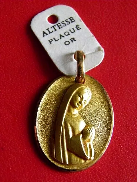 Medaille Religieuse Ancienne. Vierge Marie.  Plaque Or Altesse.