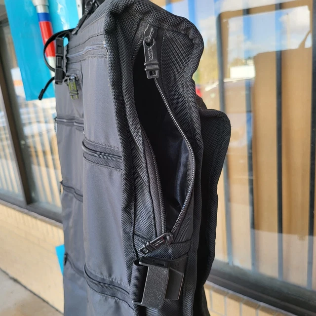 Genuine TUMI Ballistic Nylon Black Bi-Fold Luggage Garment Bag w/Shoulder Strap 9