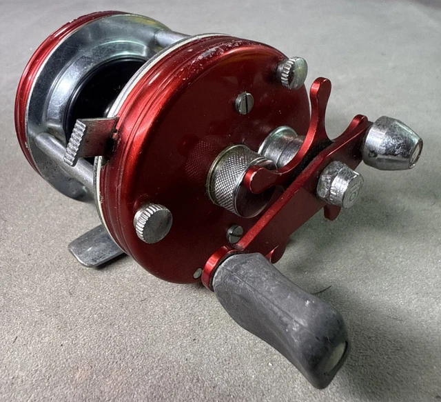 bass baitcaster reels X-Series Low Profile Baitcast Reel because all the features Abu Garcia (アブガルシア) 5600STX Model:SLX 150 et