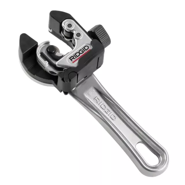 RIDGID Pipe Ratcheting Cutter 1/4"-1-1/8" Close Quarters Autofeed Plumbing Tools