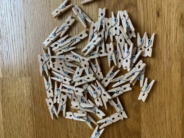 30 mini clavijas artesanales de madera